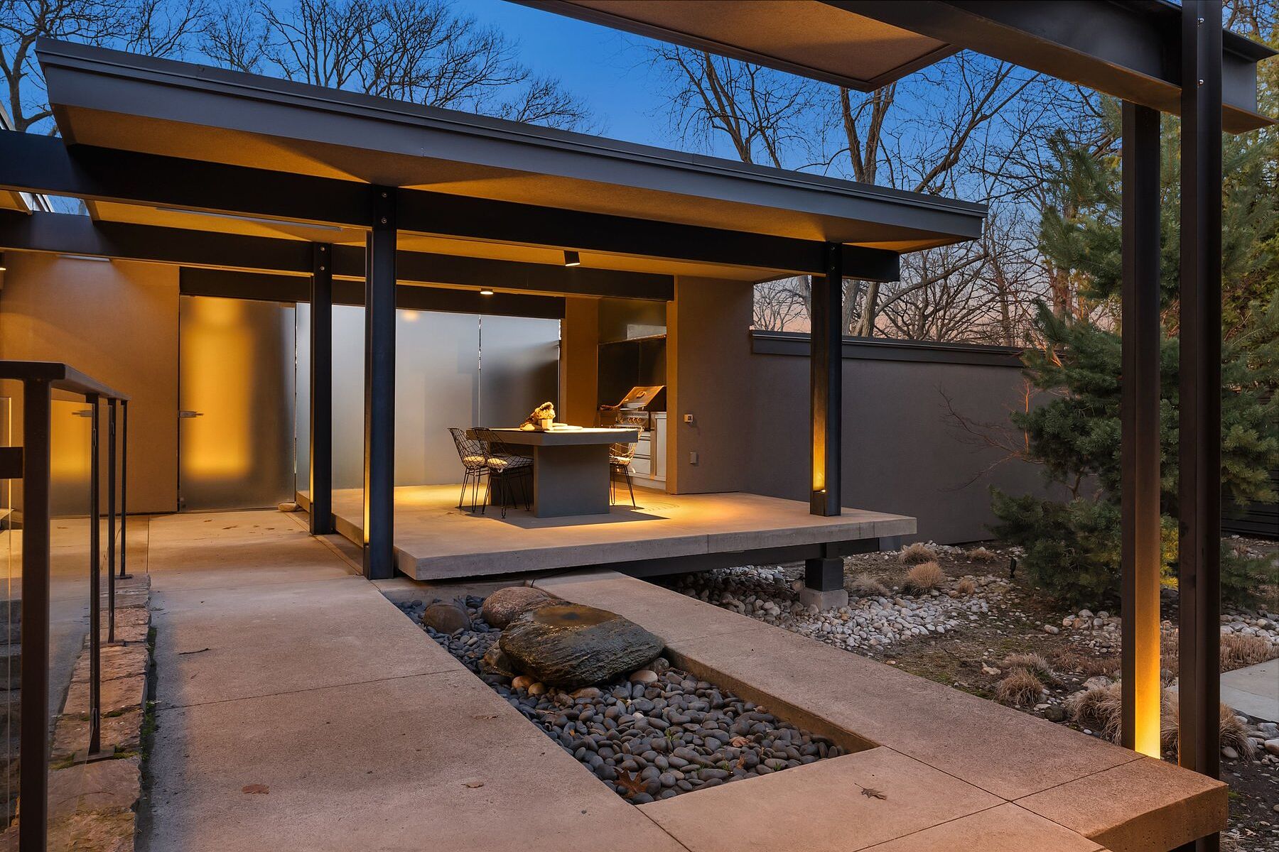  Modern Bungalow - 物件實景