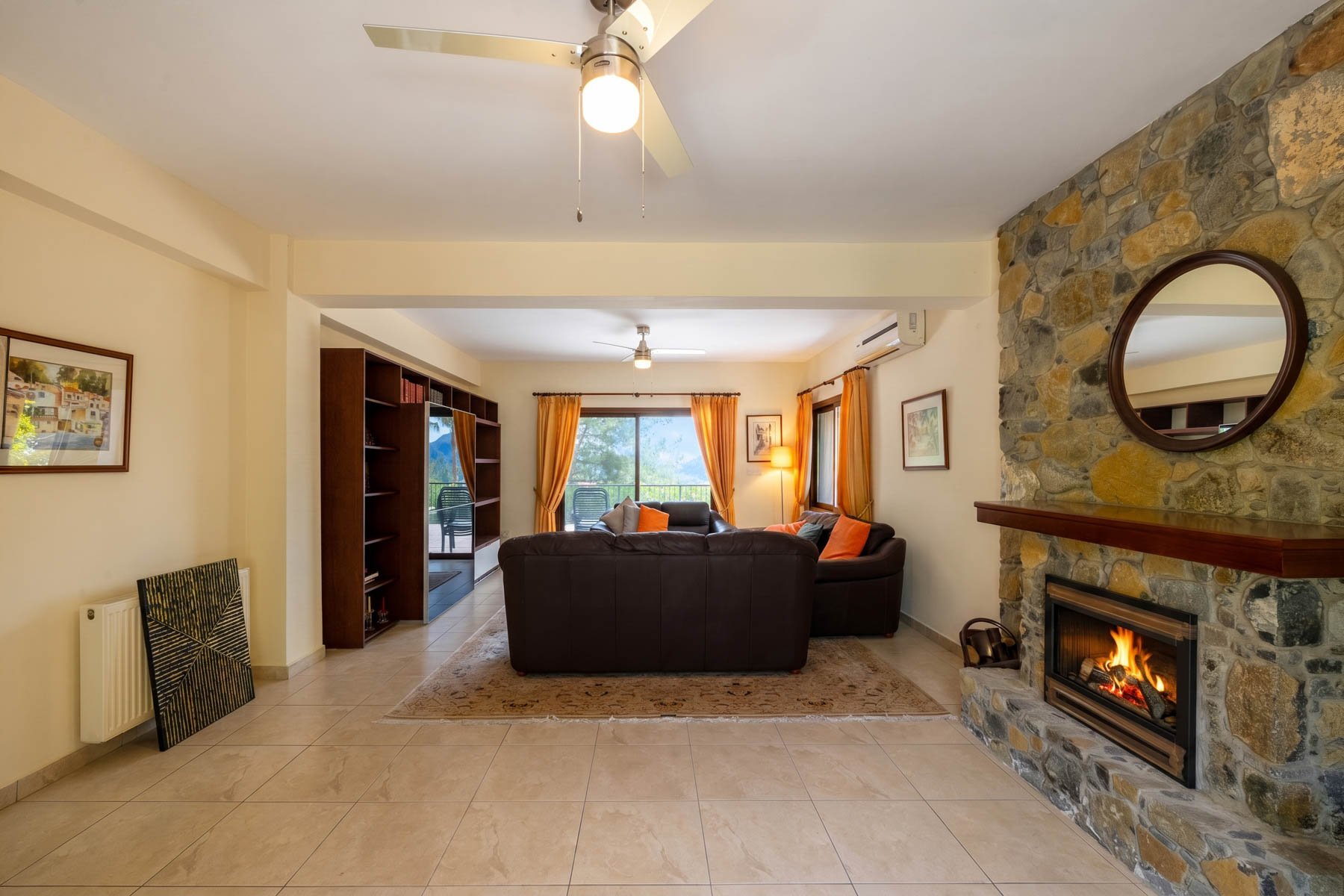  5 Bedroom Stone Villa with Pool near Troodos in Moniatis, Limassol - 物件實景