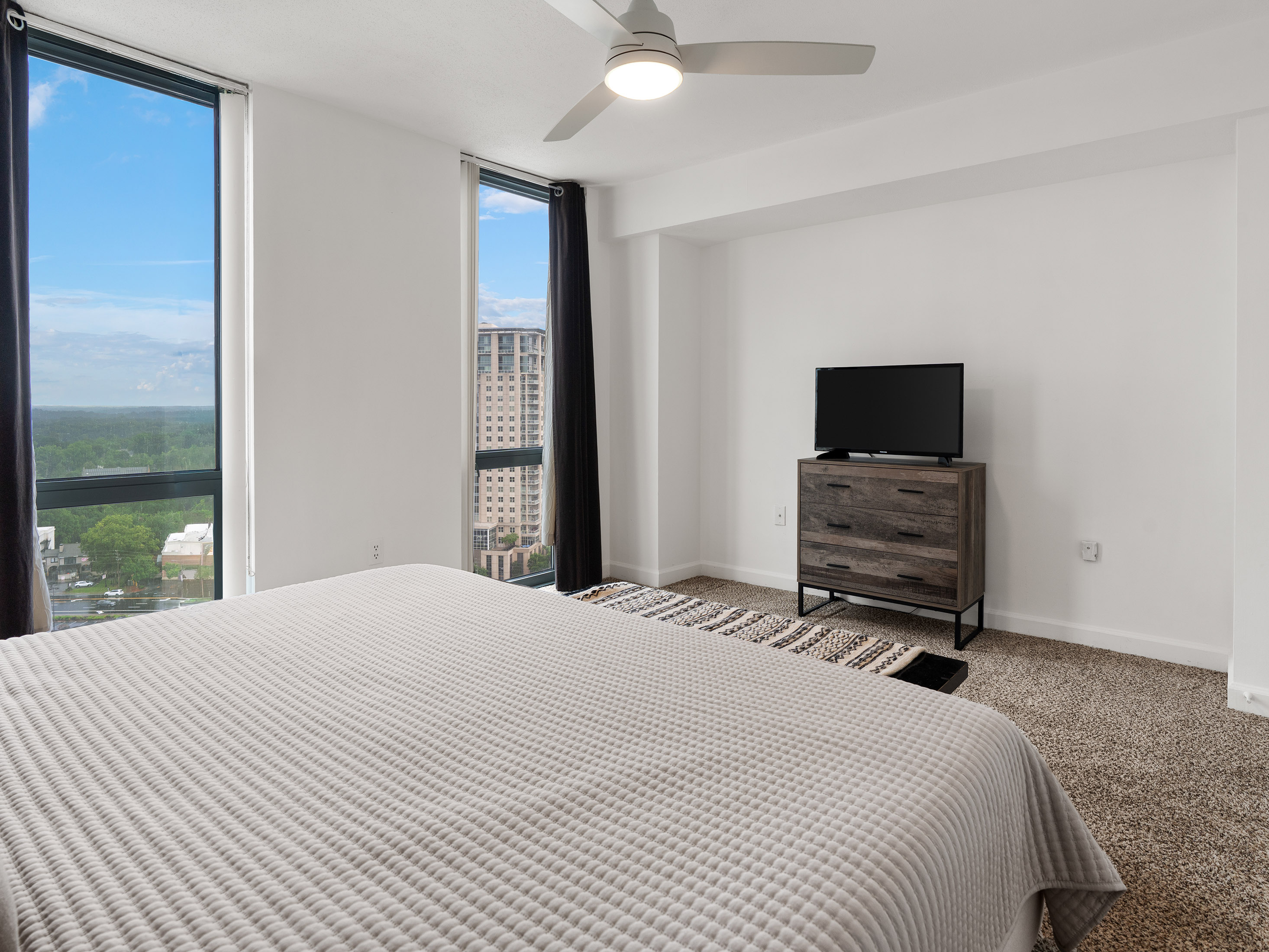  Elevated Living at Beautifully Renovated Buckhead Residence - 物件實景