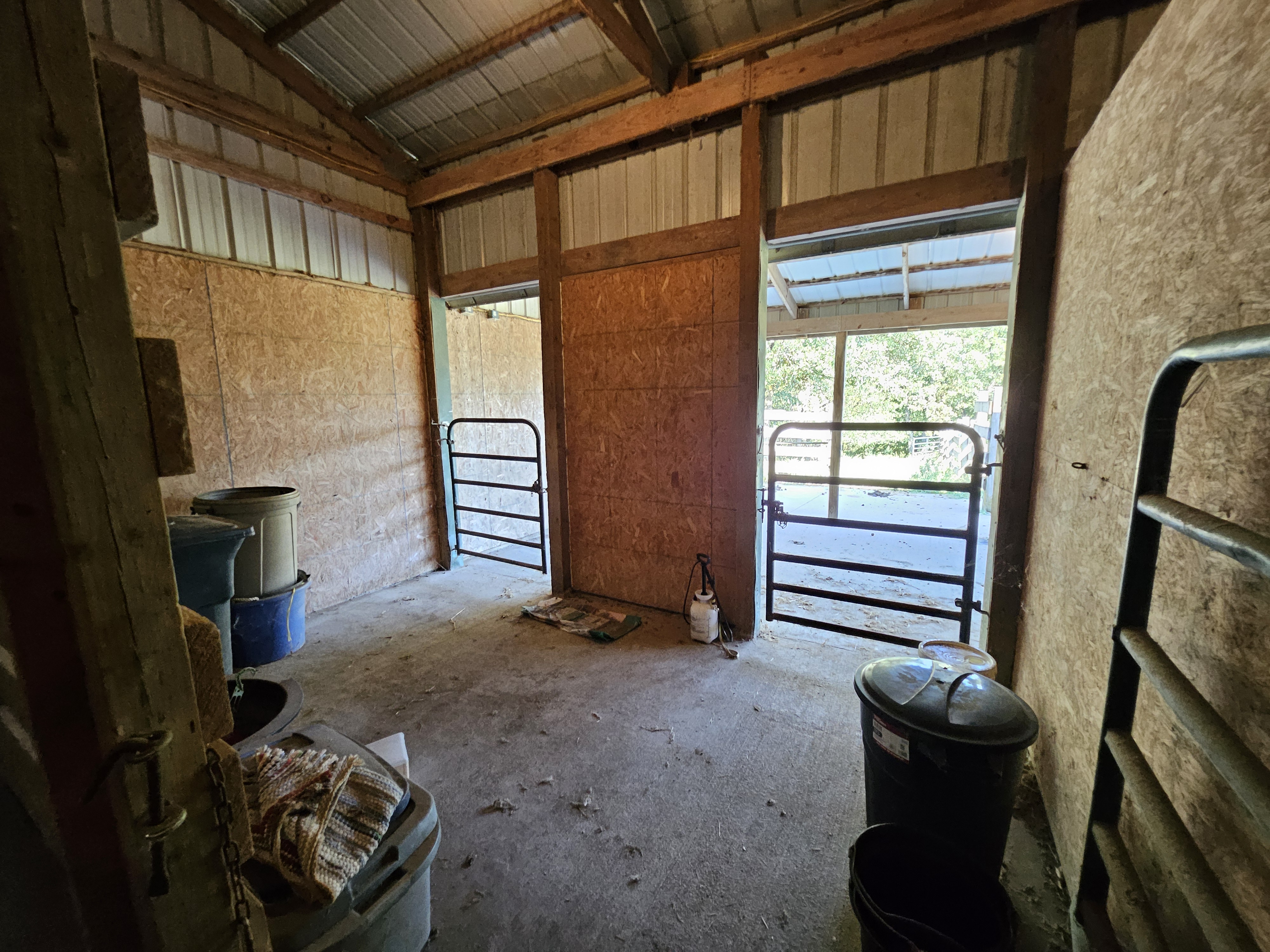 Aurora, Missouri, 65605, United States, 4 Bedrooms Bedrooms, ,2 BathroomsBathrooms,Residential,For Sale,1984470