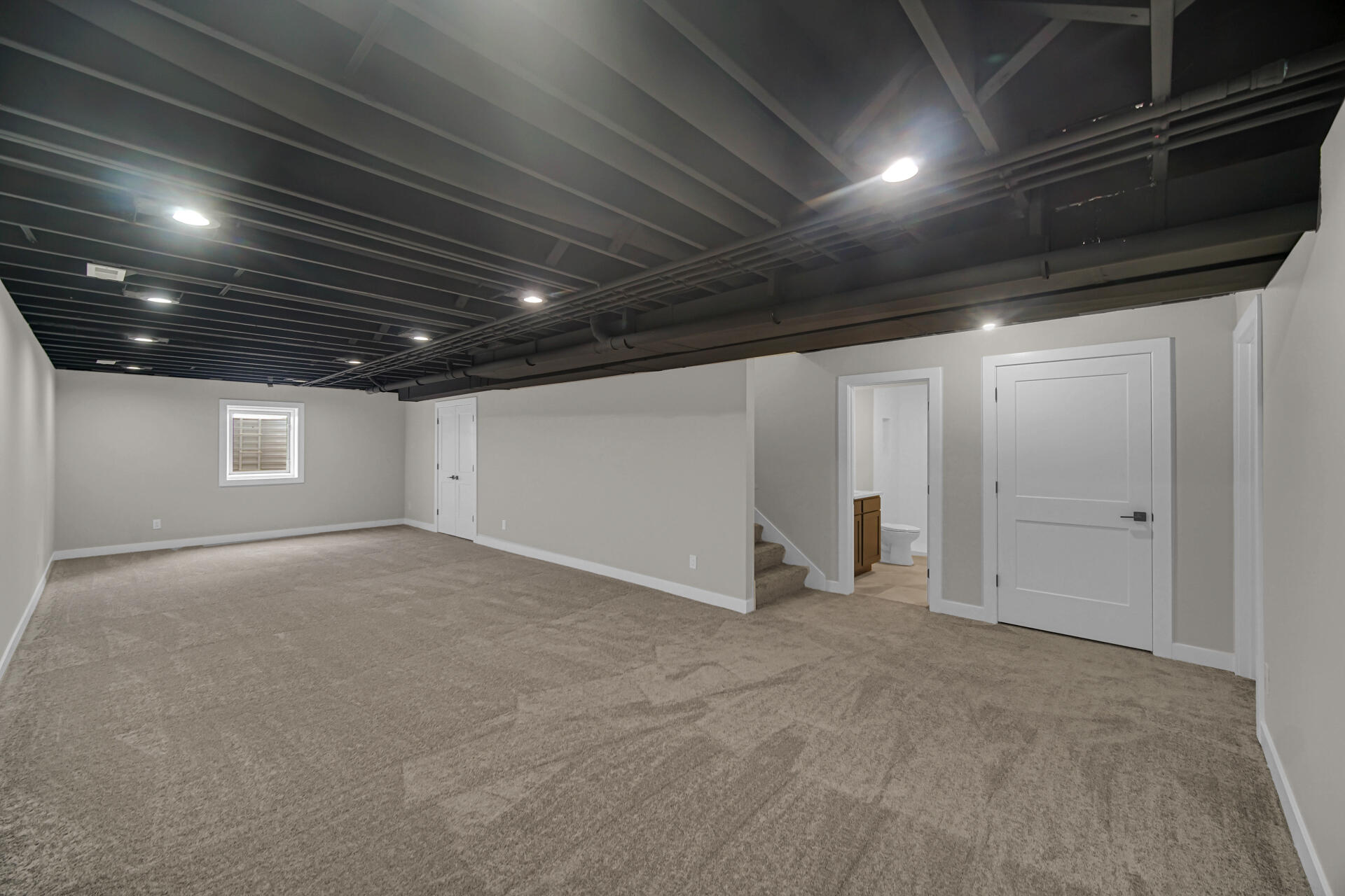 Cedar Lake, Indiana, 46303, United States, 5 Bedrooms Bedrooms, ,4 BathroomsBathrooms,Residential,For Sale,2006156