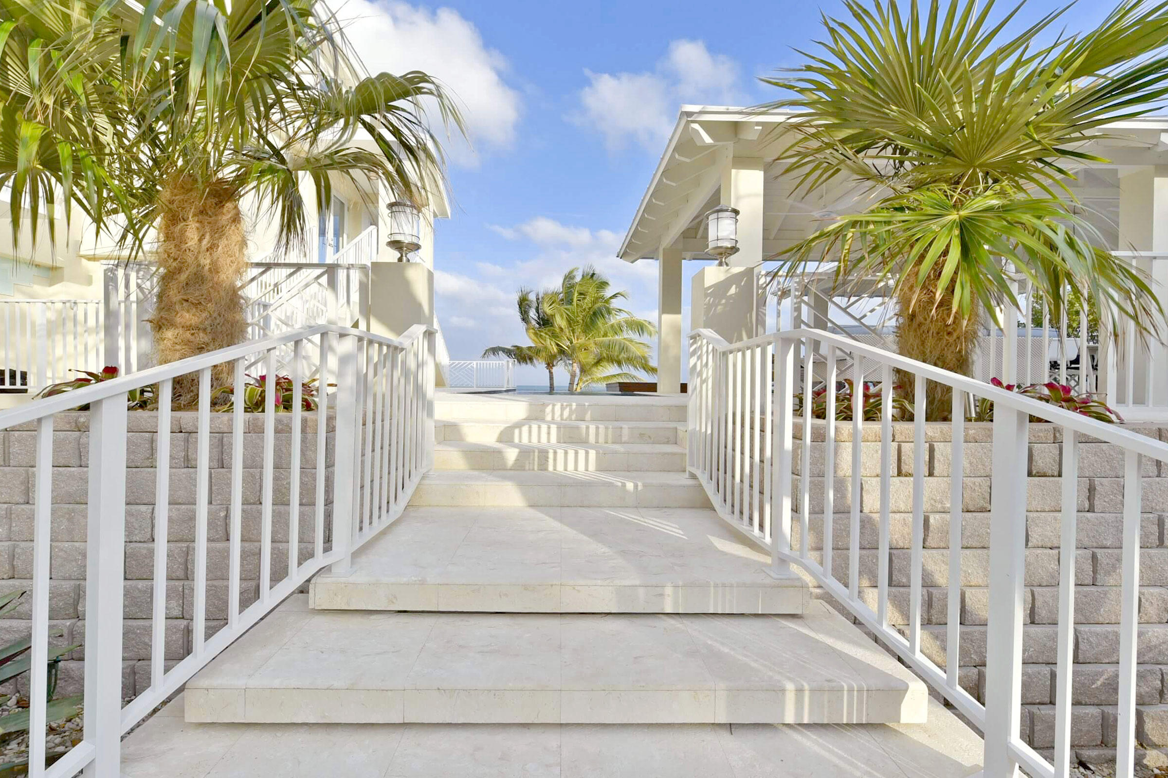 30 Ocean Front Drive, KEY LARGO, Florida, 33037, United States, 4 Bedrooms Bedrooms, ,4 BathroomsBathrooms,Residential,For Sale,30 Ocean Front Drive,1675367