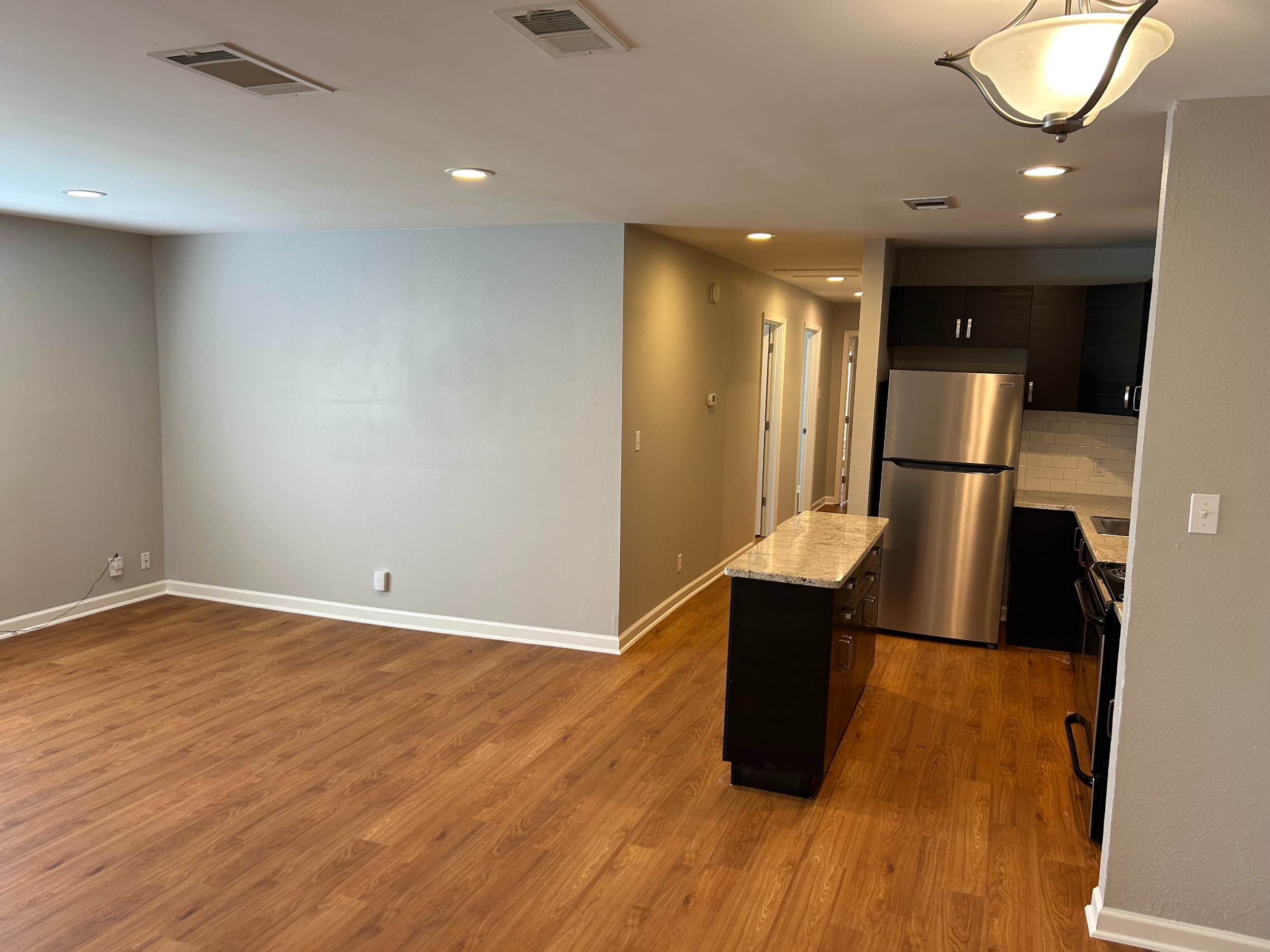  Turnkey Investment Property - 物件實景