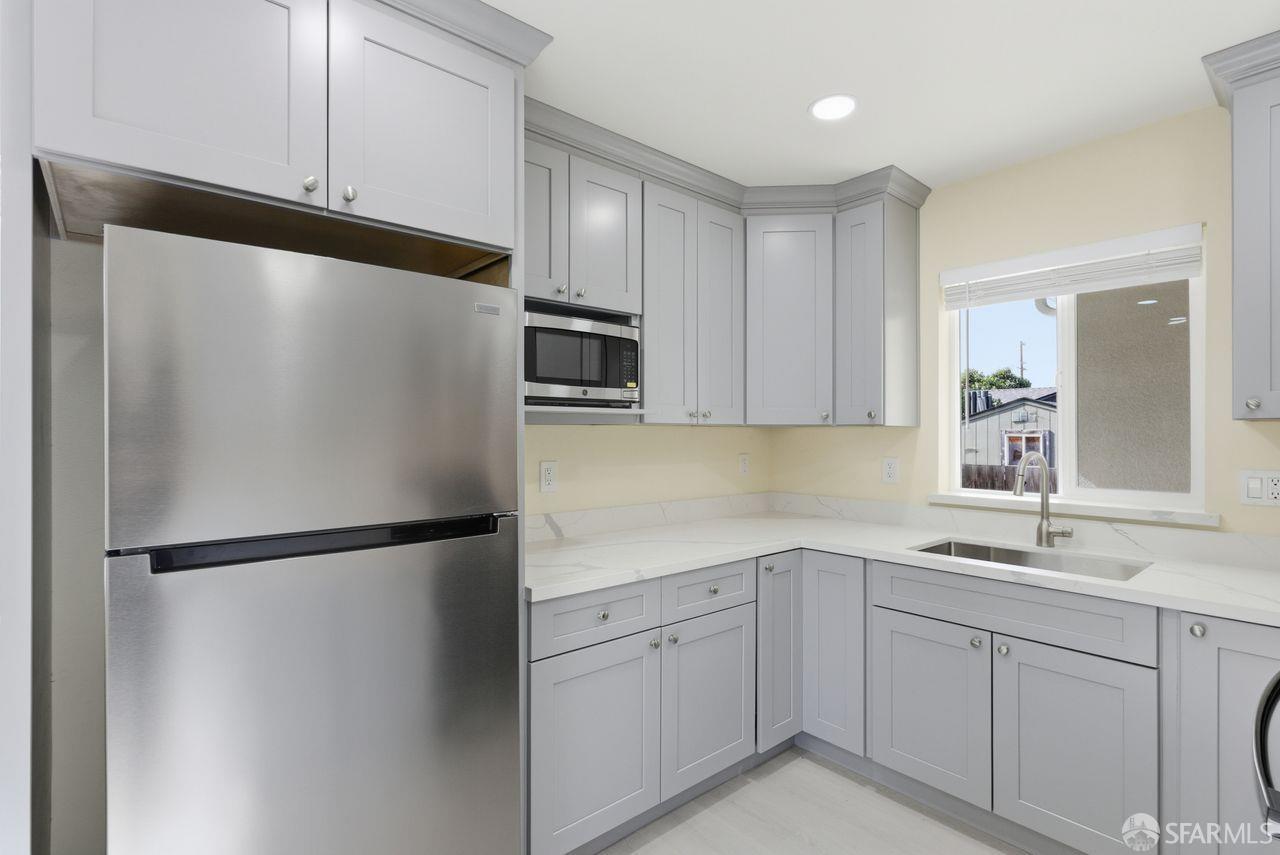 San Jose, California, 95116, United States, 8 Bedrooms Bedrooms, ,4 BathroomsBathrooms,Residential,For Sale,1988355