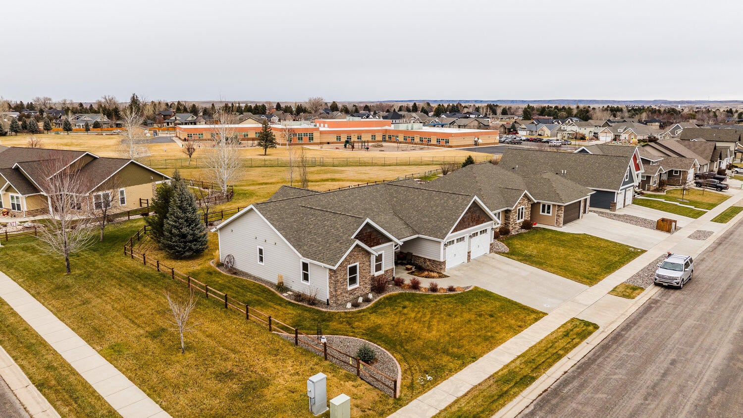 Sheridan, Wyoming, 82801, United States, 2 Bedrooms Bedrooms, ,2 BathroomsBathrooms,Residential,For Sale,2006254