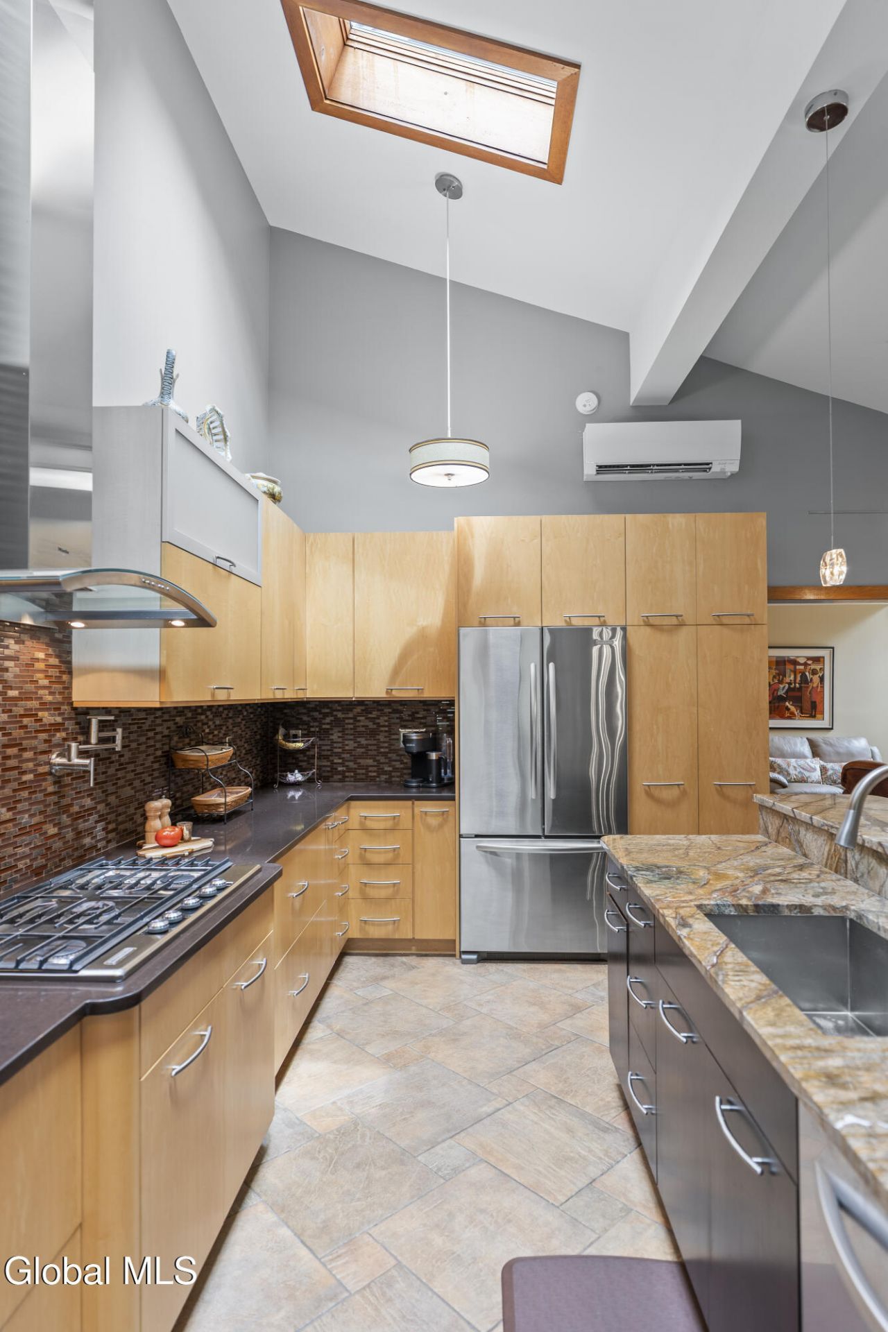 Coeymans Hollow, New York, 12046, United States, 4 Bedrooms Bedrooms, ,3 BathroomsBathrooms,Residential,For Sale,1907699