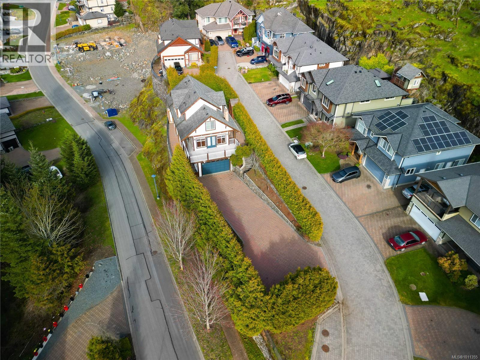 LANGFORD, British Columbia, V9C 4L5, CA, 4 Bedrooms Bedrooms, ,4 BathroomsBathrooms,Residential,For Sale,1946861