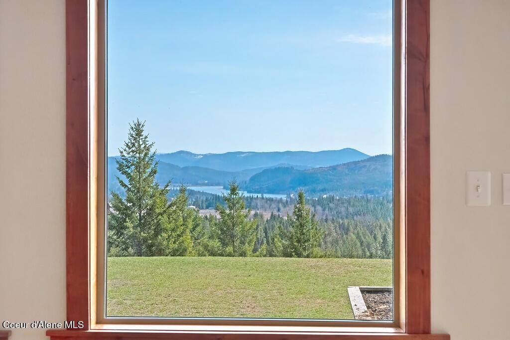 Priest River, Idaho, 83856, United States, 5 Bedrooms Bedrooms, ,4 BathroomsBathrooms,Residential,For Sale,1770577