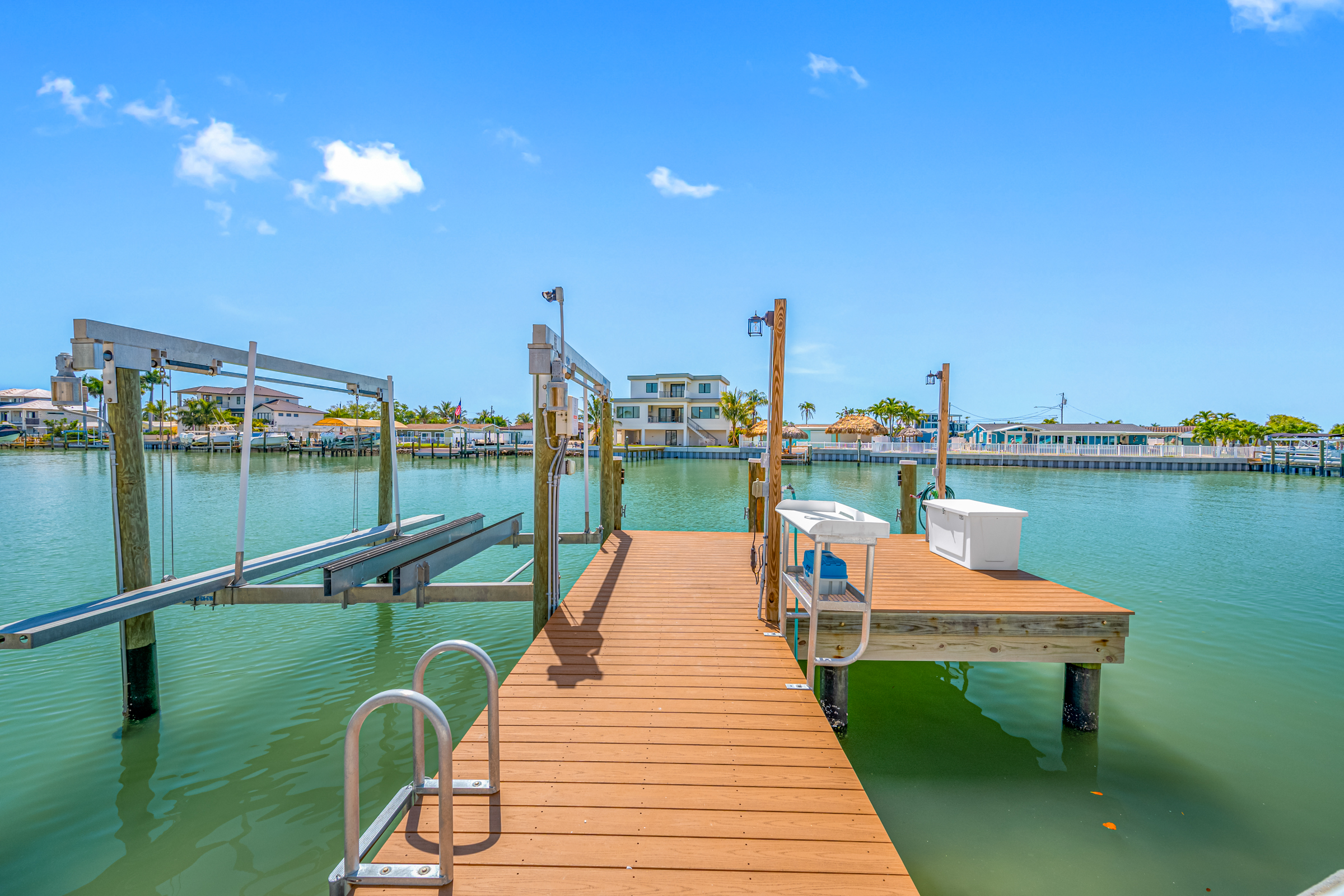 St Petersburg, Florida, 33707, United States, 3 Bedrooms Bedrooms, ,2 BathroomsBathrooms,Residential,For Sale,2034838