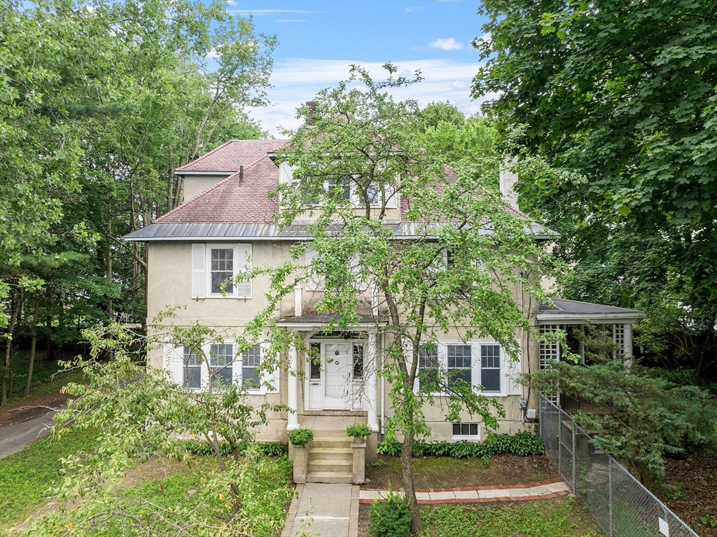 Fitchburg, Massachusetts, 01420, United States, 6 Bedrooms Bedrooms, ,3 BathroomsBathrooms,Residential,For Sale,1903843