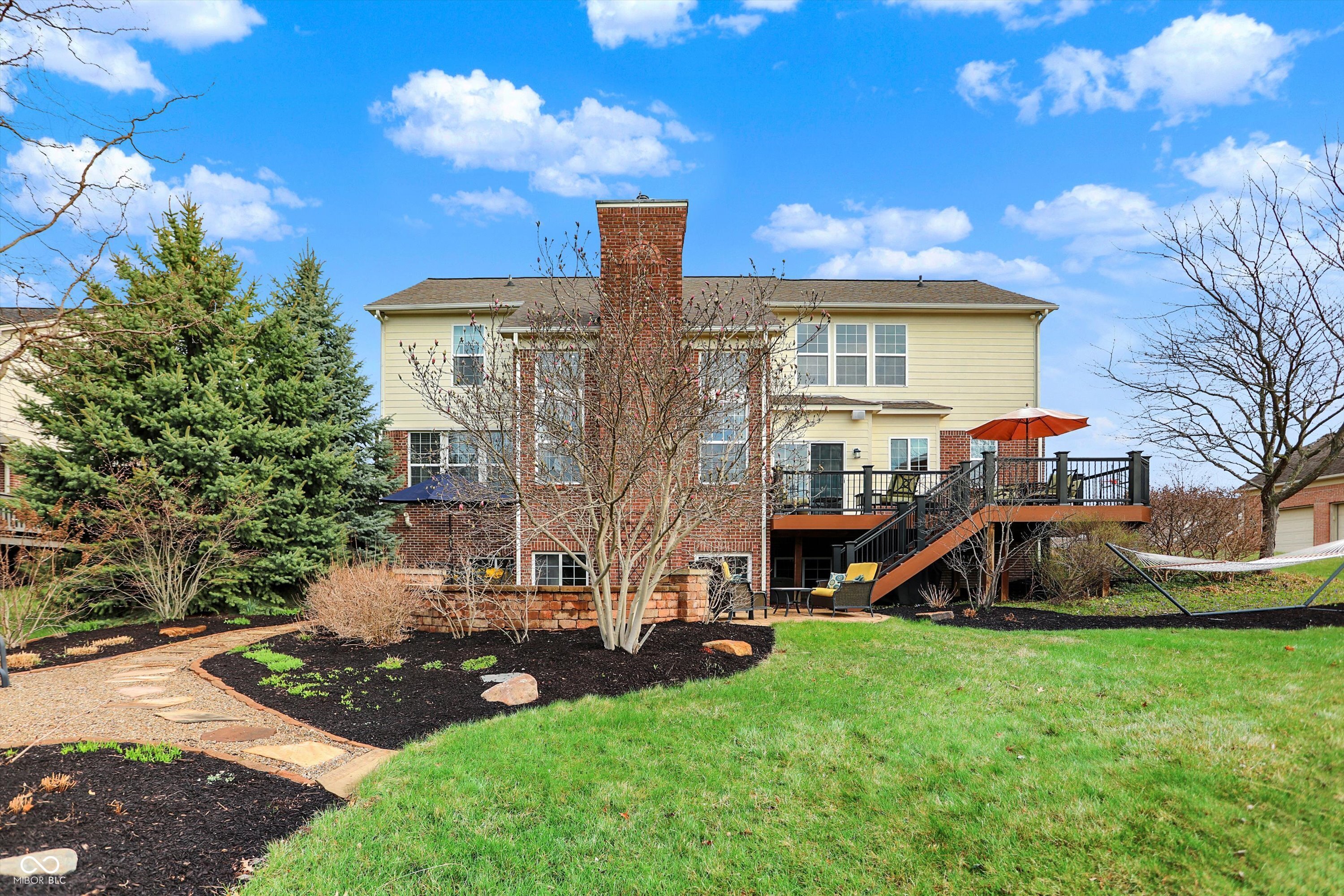 Zionsville, Indiana, 46077, United States, 4 Bedrooms Bedrooms, ,4 BathroomsBathrooms,Residential,For Sale,1880613