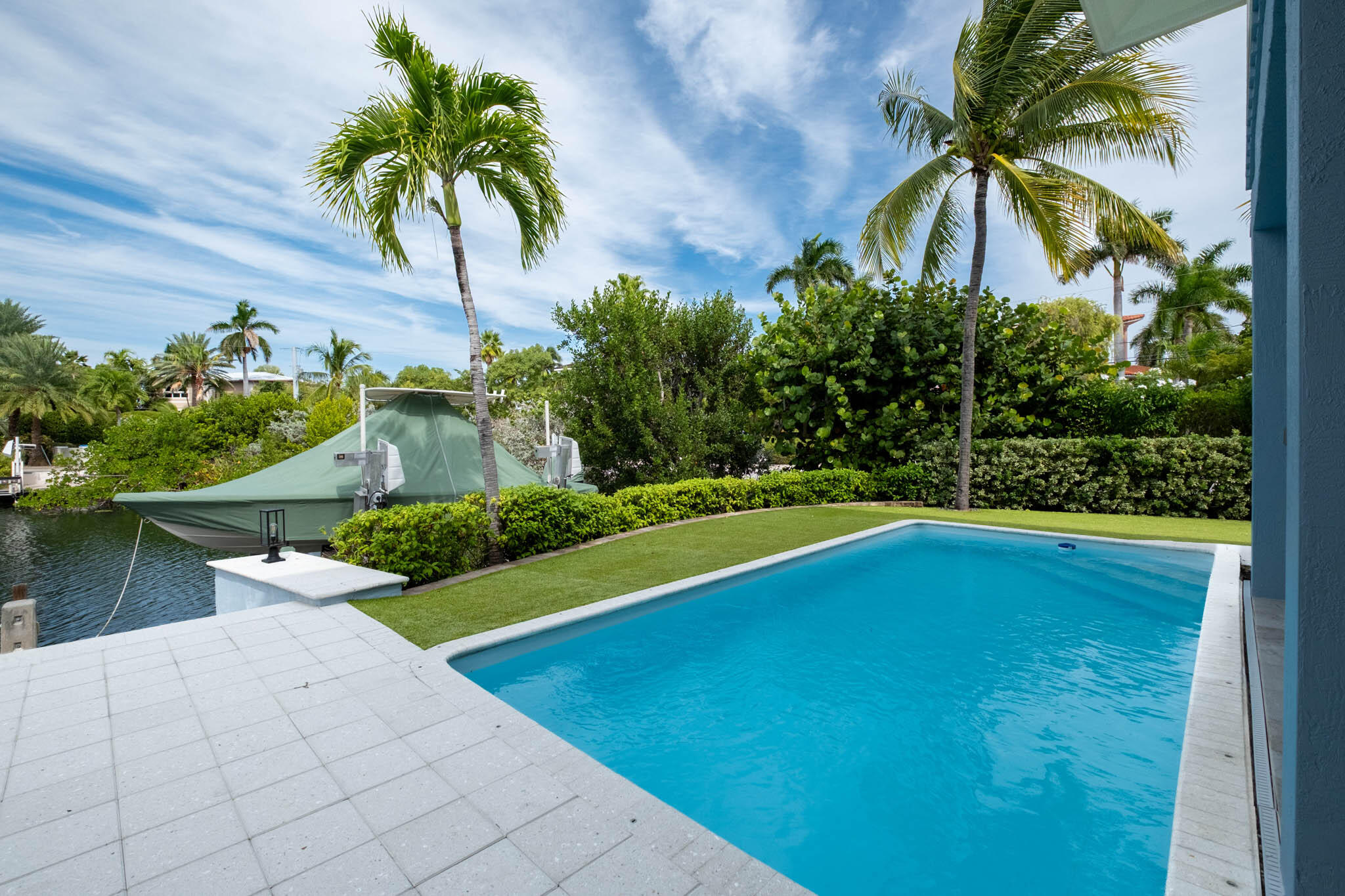 ISLAMORADA, Florida, 33036, United States, 2 Bedrooms Bedrooms, ,2 BathroomsBathrooms,Residential,For Sale,1994790