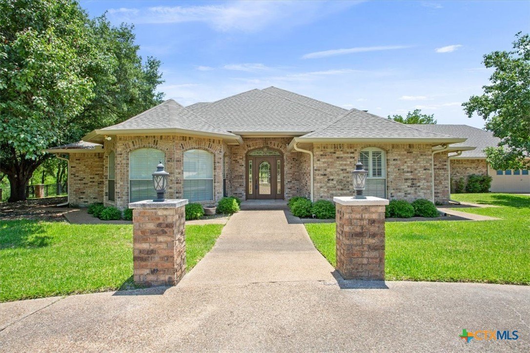 Salado, Texas, 76571, United States, 3 Bedrooms Bedrooms, ,3 BathroomsBathrooms,Residential,For Sale,1976065