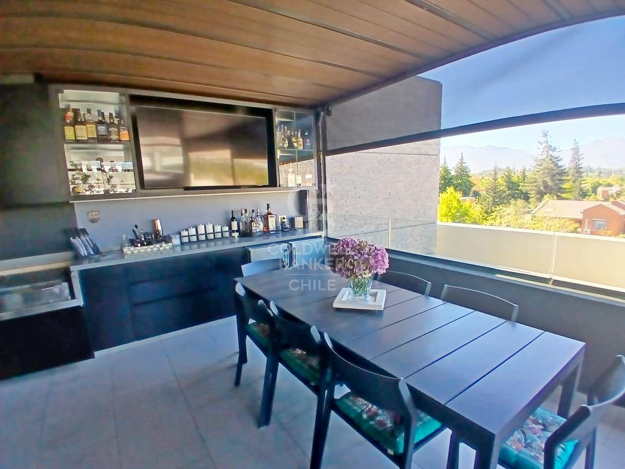 Lo Barnechea, Chile, 3 Bedrooms Bedrooms, ,5 BathroomsBathrooms,Residential,For Sale,1746067