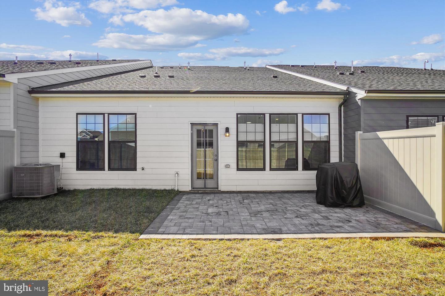 Frederick, Maryland, 21701, United States, 3 Bedrooms Bedrooms, ,4 BathroomsBathrooms,Residential,For Sale,1920033