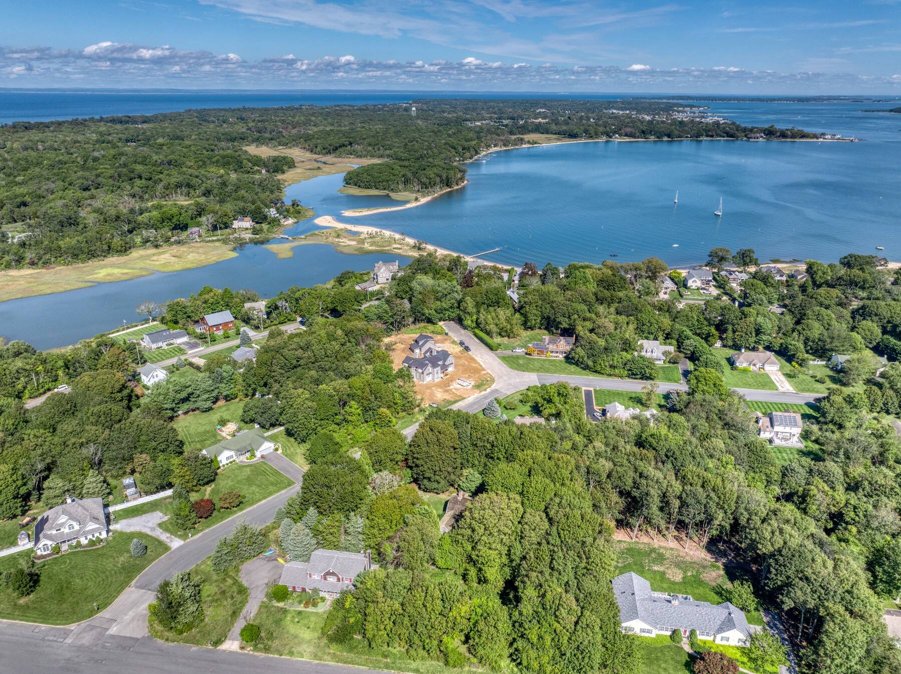  Greenport Historic Colonial Farmhouse in Peconic Bay Estates - 物件實景