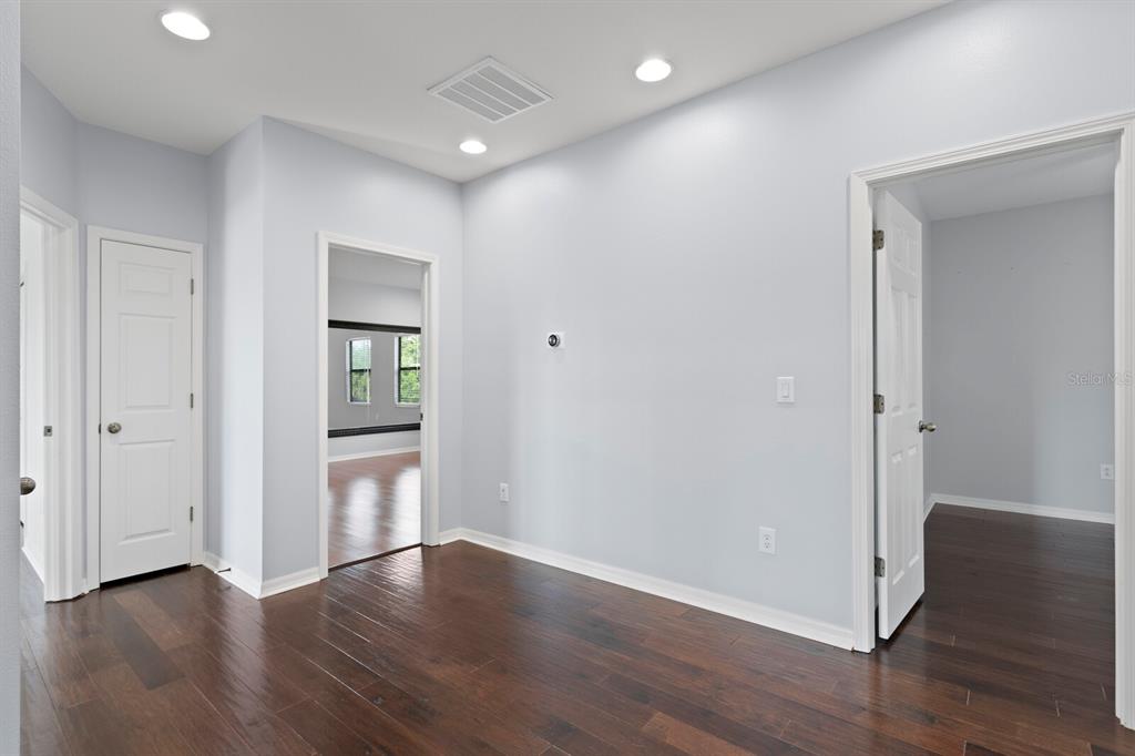Lutz, Florida, 33558, United States, 4 Bedrooms Bedrooms, ,4 BathroomsBathrooms,Residential,For Sale,1817668