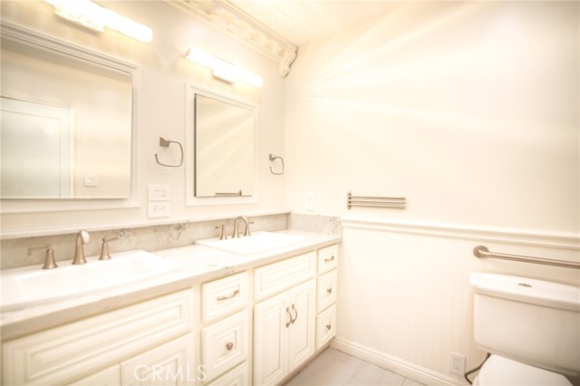 Huntington Park, California, 90255, United States, ,Residential,For Sale,1981517