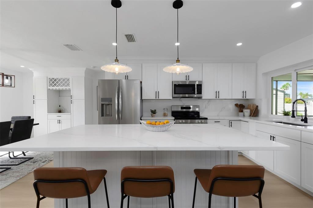 Apollo Beach, Florida, 33572, United States, 3 Bedrooms Bedrooms, ,2 BathroomsBathrooms,Residential,For Sale,1907678