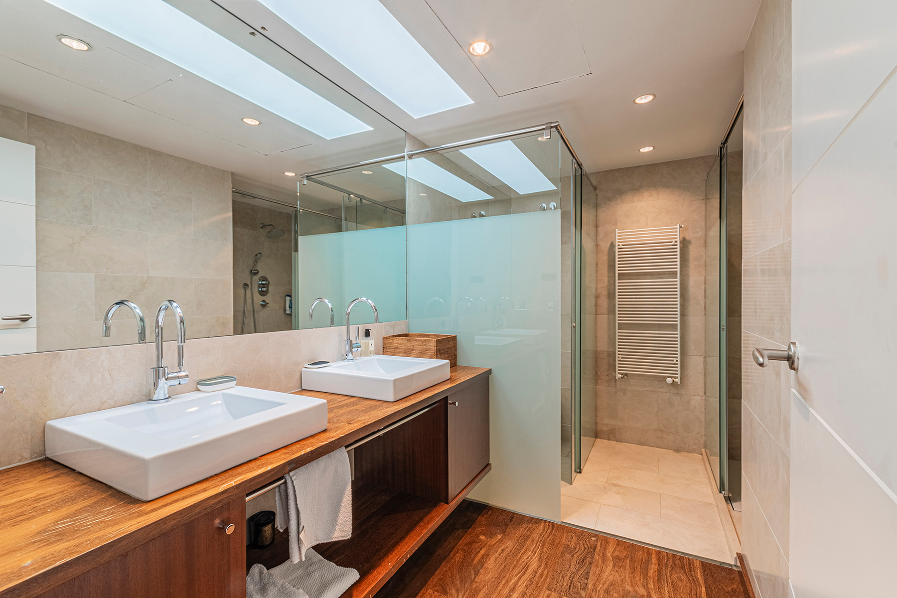  Exclusive luxury villa with spectacular panoramic views of Barcelona - 物件實景