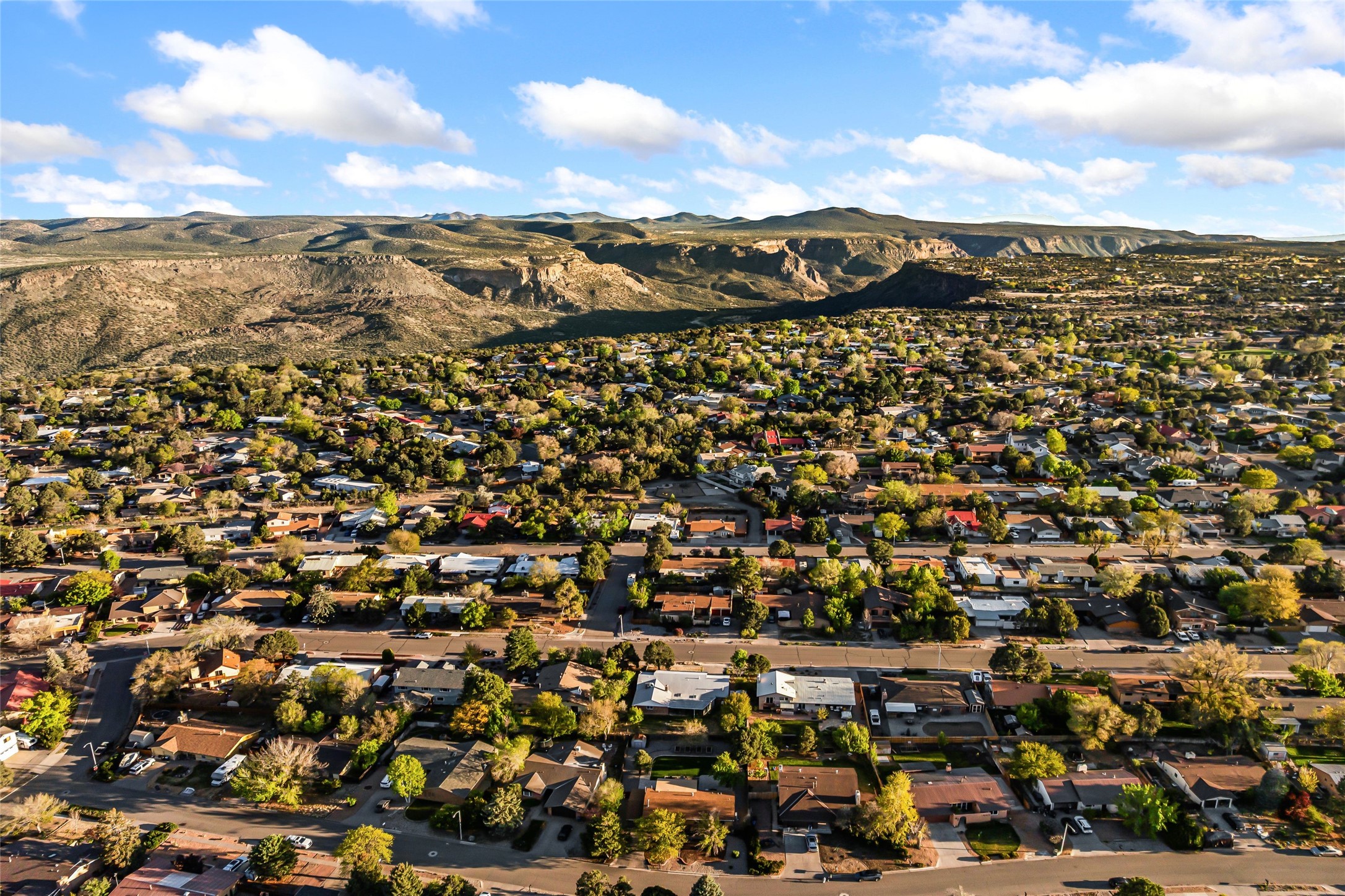  467 Pruitt Ave. - 物件實景