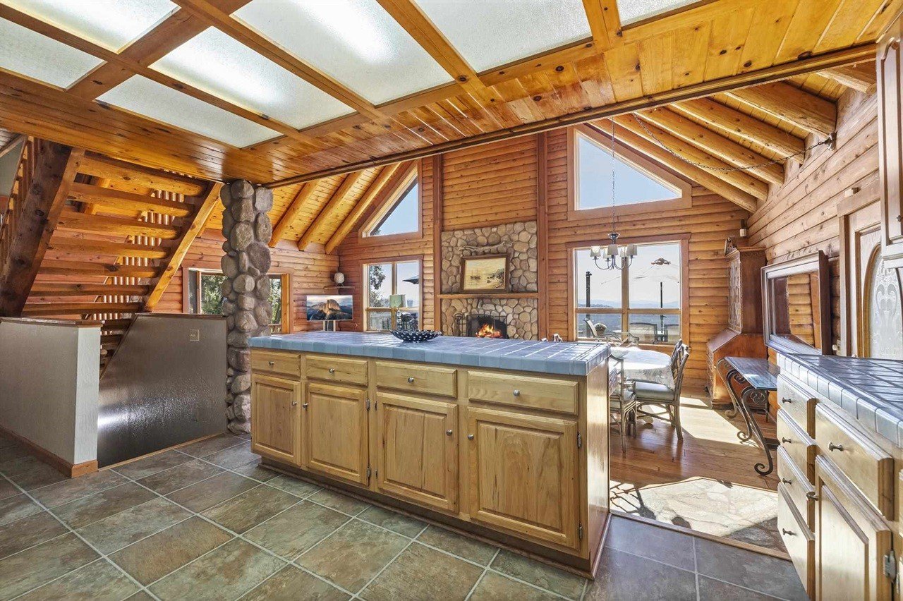 Sonora, California, 95370, United States, 4 Bedrooms Bedrooms, ,3 BathroomsBathrooms,Residential,For Sale,1793029