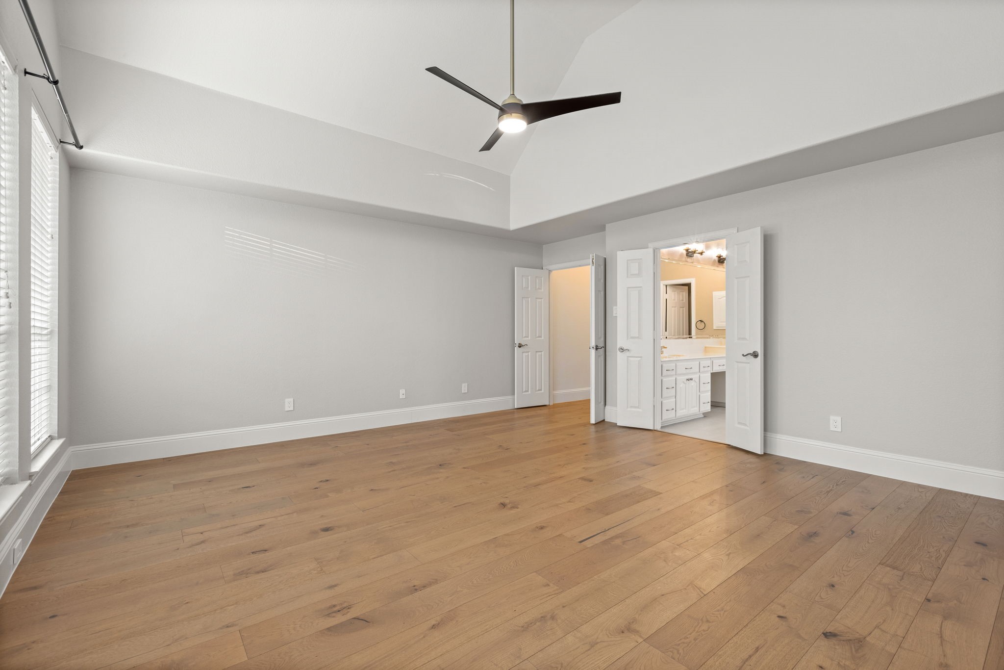 McKinney, Texas, 75072, United States, 4 Bedrooms Bedrooms, ,4 BathroomsBathrooms,Residential,For Sale,1933487