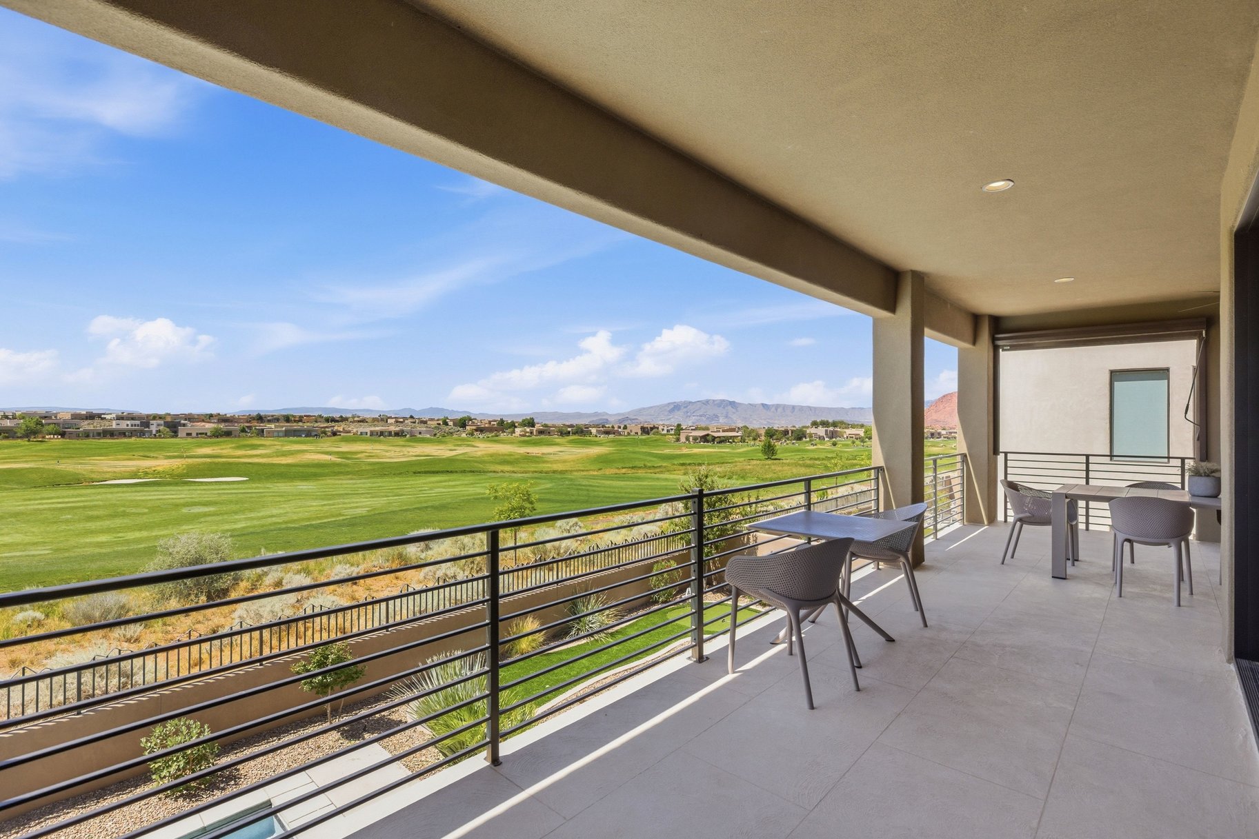  Desert Fairway Retreat with Short Term Investment Opportunity - 物件實景