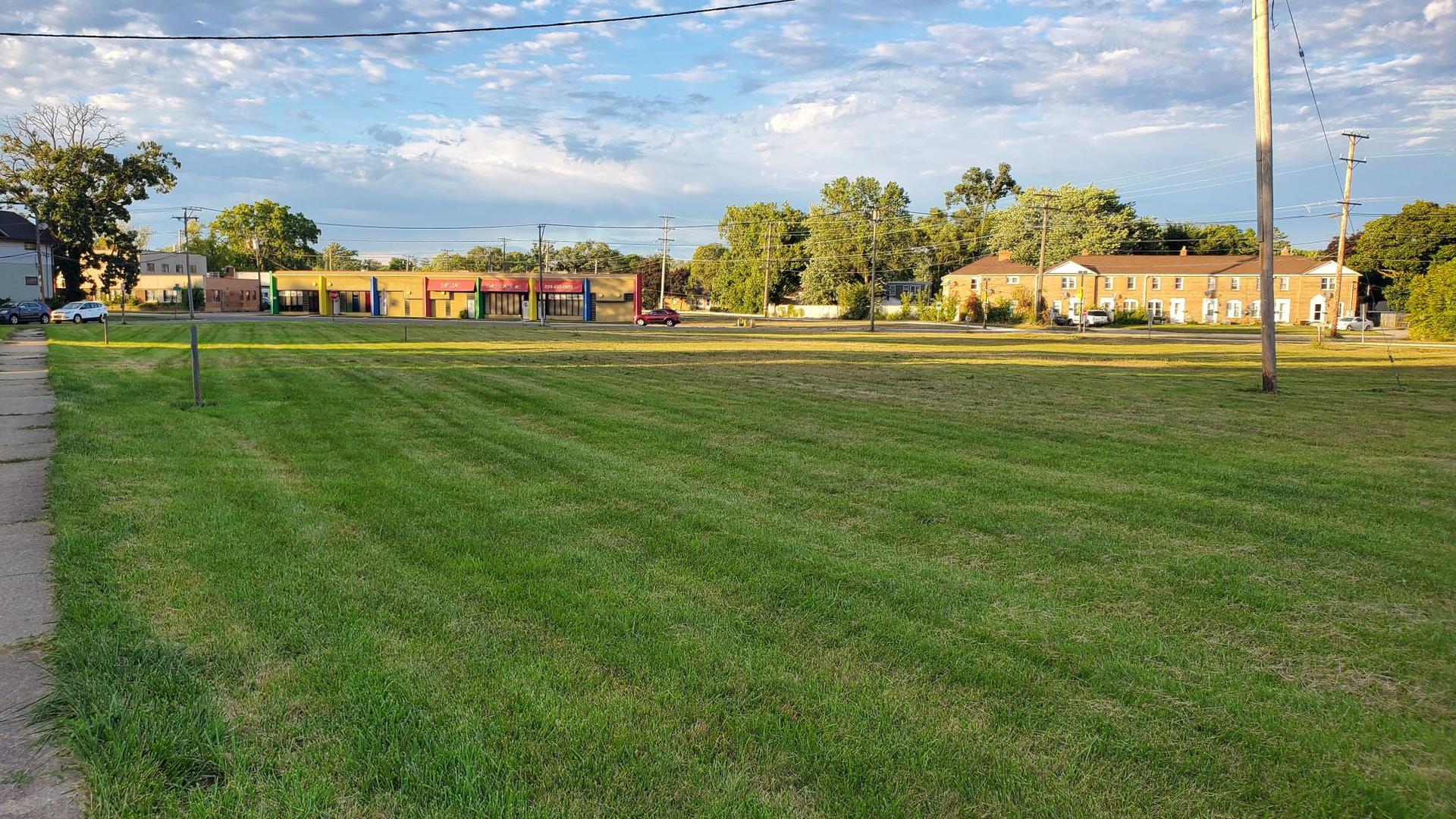 Waukegan, Illinois, 60085, United States, ,Land,For Sale,1976243