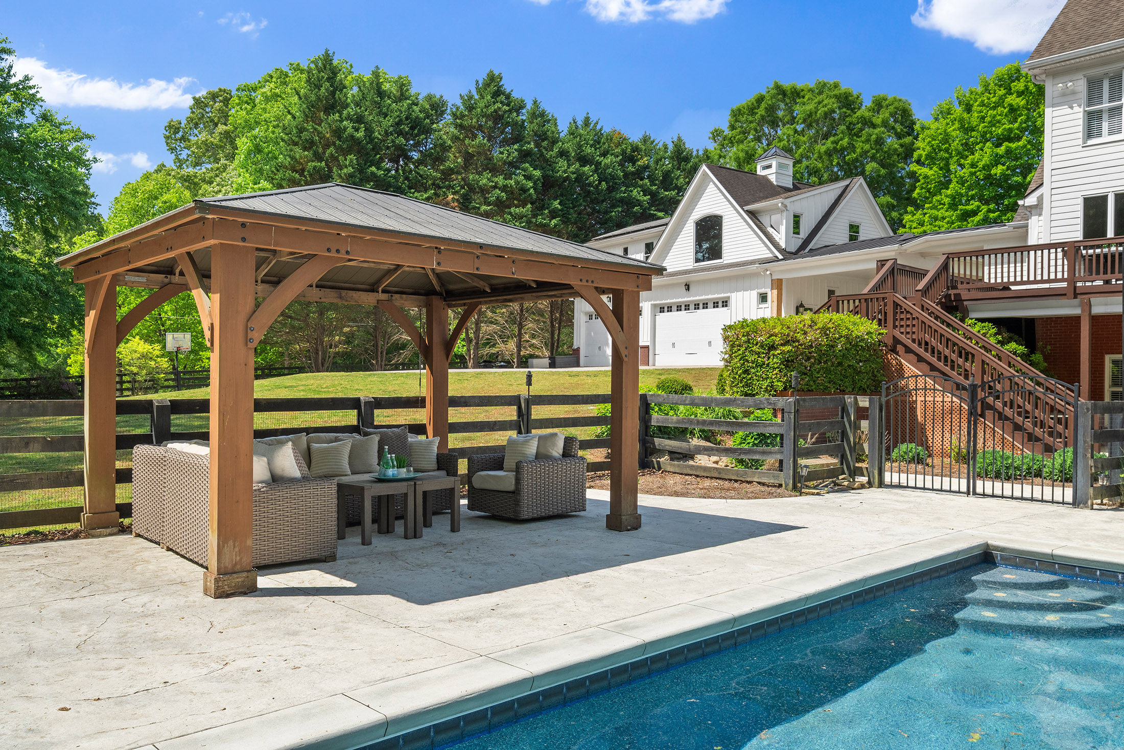  Opportunity to Own a Truly Exceptional Equestrian Farm Estate - 物件實景
