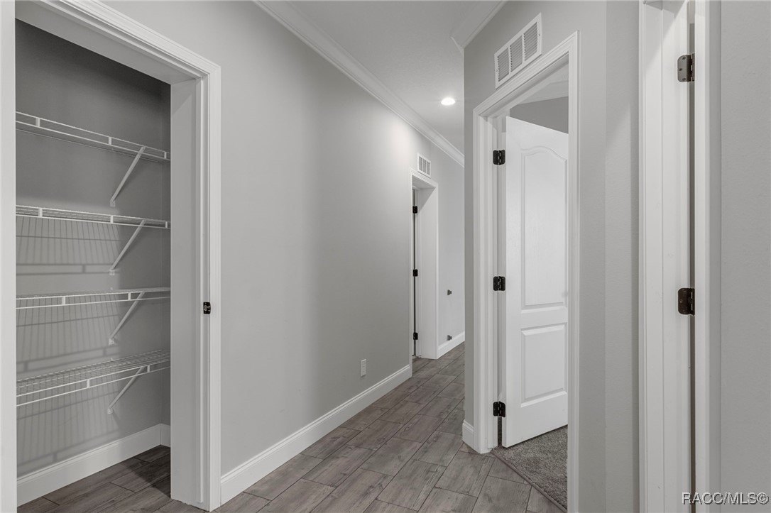 Dunnellon, Florida, 34433, United States, 4 Bedrooms Bedrooms, ,3 BathroomsBathrooms,Residential,For Sale,2008614