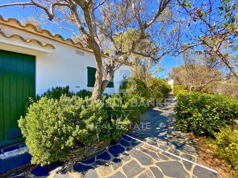 Cadaqués, Catalonia, ES, 12 Bedrooms Bedrooms, ,6 BathroomsBathrooms,Residential,For Sale,1751854