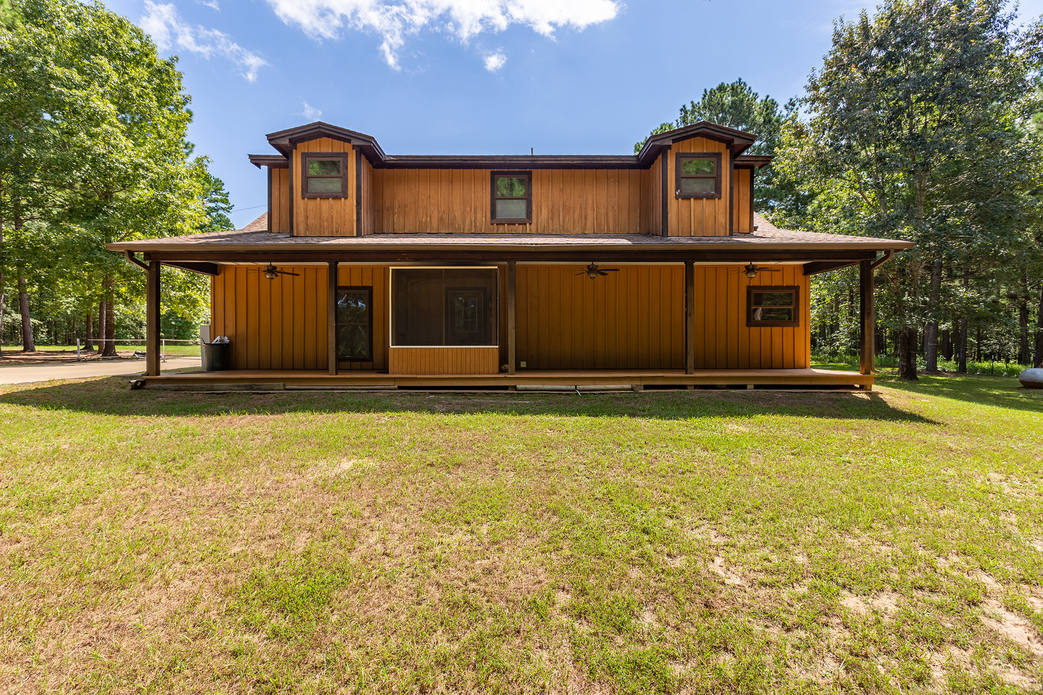 Bronson, Texas, 75930, United States, 5 Bedrooms Bedrooms, ,4 BathroomsBathrooms,Residential,For Sale,1944526