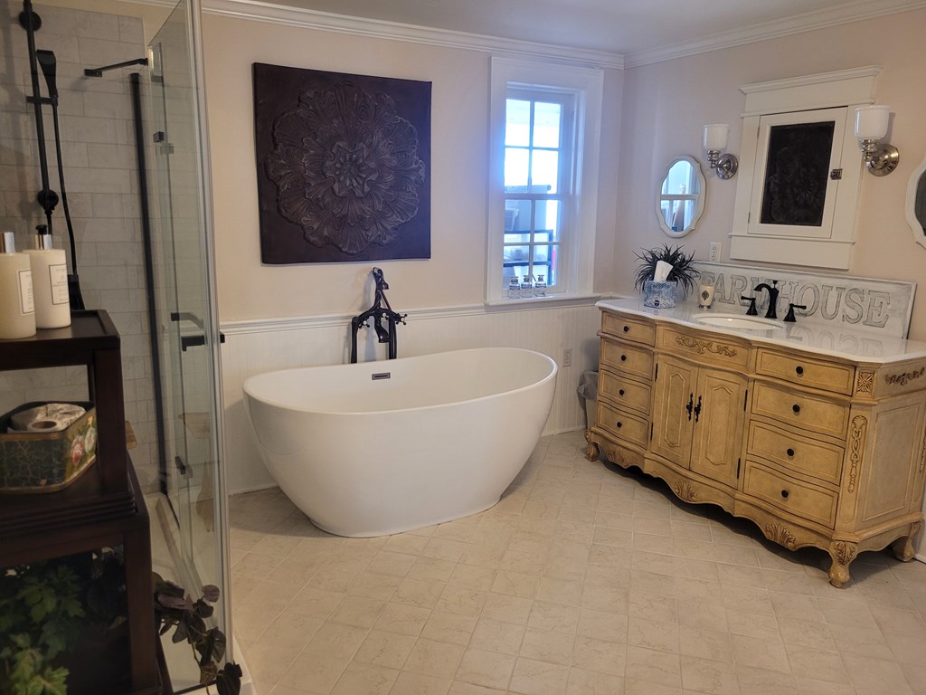 Drakes Branch, Virginia, 23937, United States, 4 Bedrooms Bedrooms, ,3 BathroomsBathrooms,Residential,For Sale,1982954