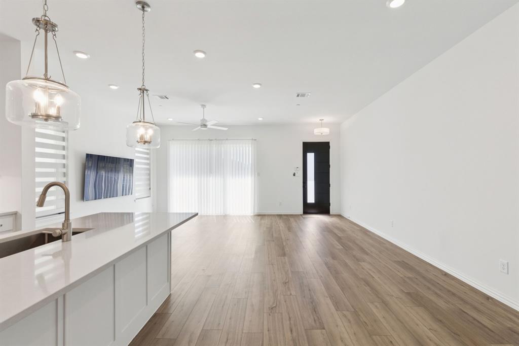 Allen, Texas, 75013, United States, 3 Bedrooms Bedrooms, ,4 BathroomsBathrooms,Residential,For Sale,1961531