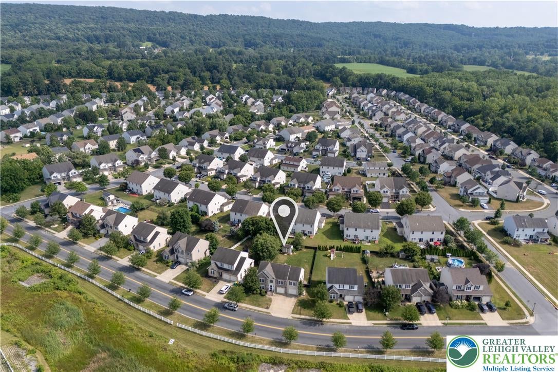 Lower Macungie Twp, Pennsylvania, 18062, United States, 4 Bedrooms Bedrooms, ,3 BathroomsBathrooms,Residential,For Sale,1907491