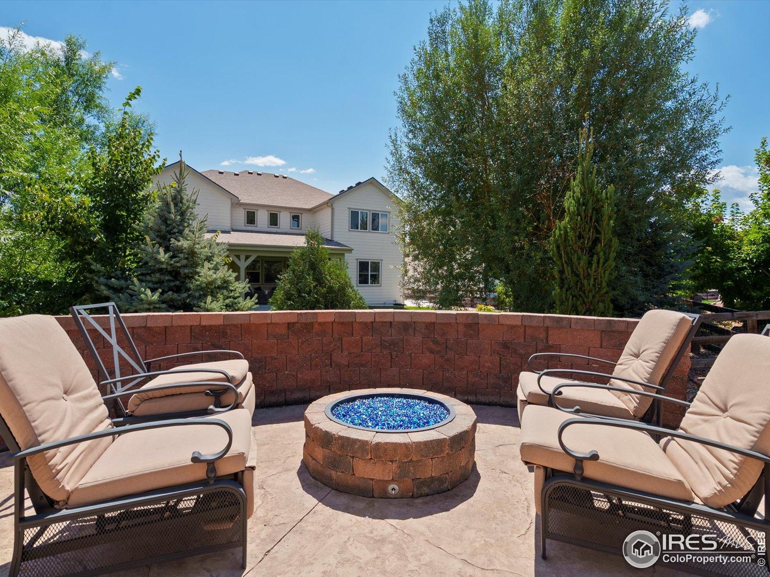 Arvada, Colorado, 80007, United States, 4 Bedrooms Bedrooms, ,3 BathroomsBathrooms,Residential,For Sale,1917292