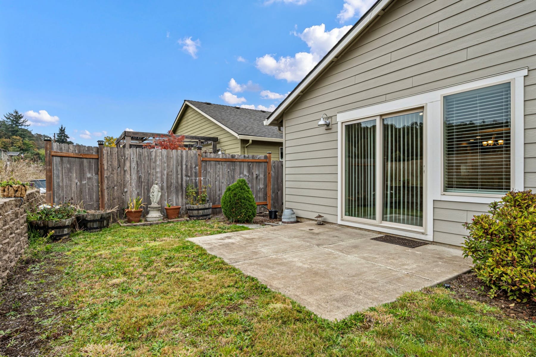  410 S 10TH ST Monroe, OR 97456 - 物件實景