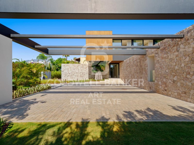 Marbella, Andalusia, ES, 6 Bedrooms Bedrooms, ,7 BathroomsBathrooms,Residential,For Sale,1949933