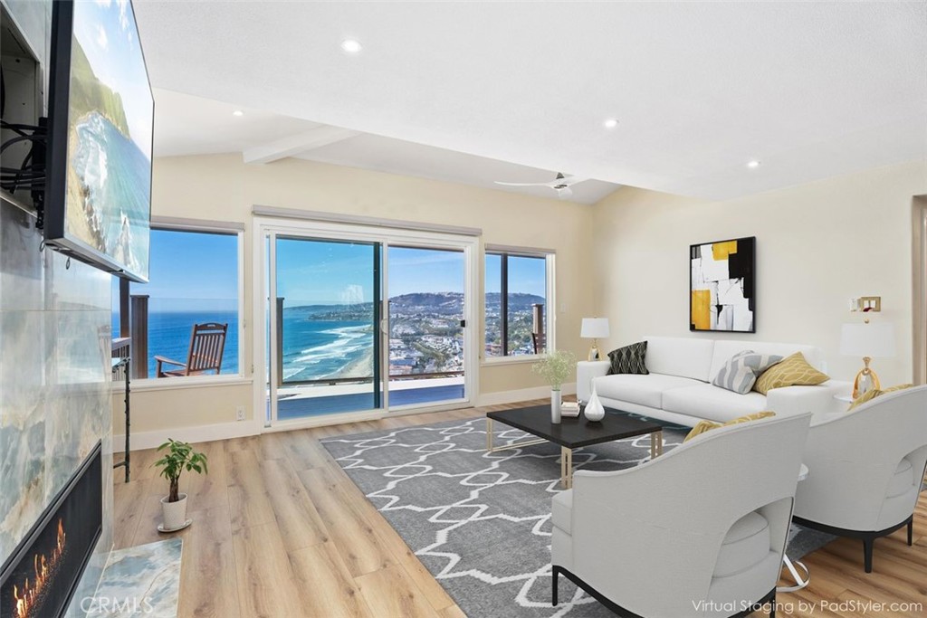 Dana Point, California, 92629, United States, ,Residential,For Sale,1924804