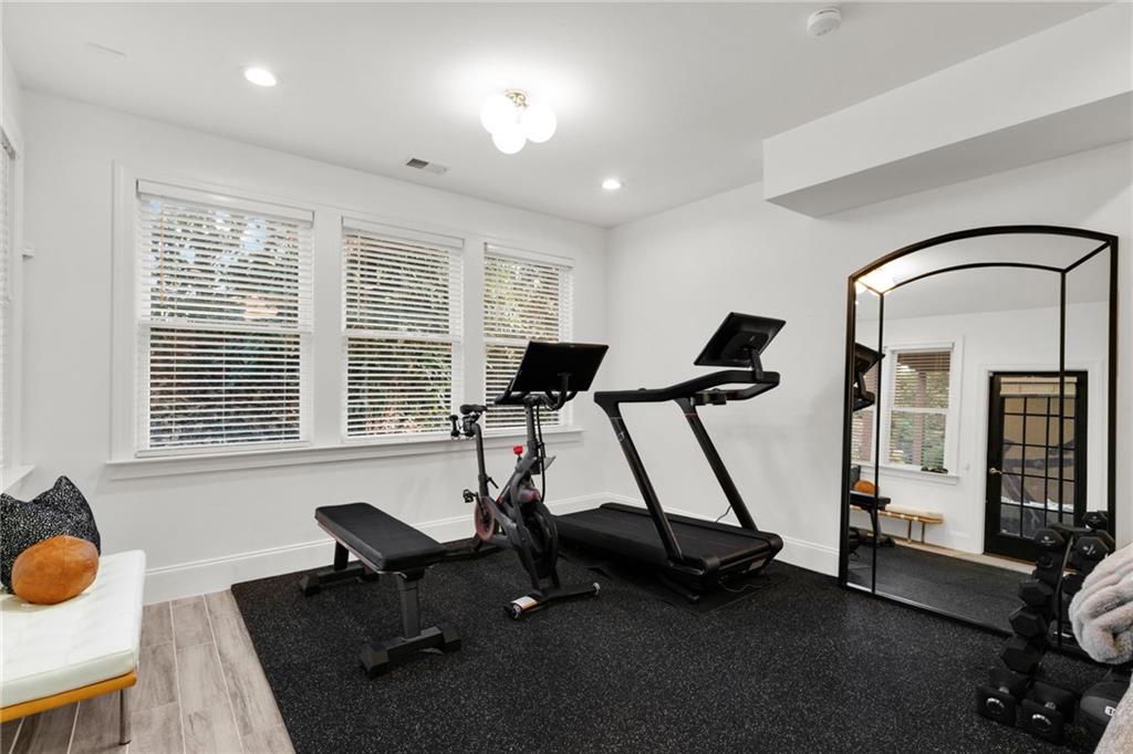 Atlanta, Georgia, 30328, United States, 3 Bedrooms Bedrooms, ,4 BathroomsBathrooms,Residential,For Sale,1994391