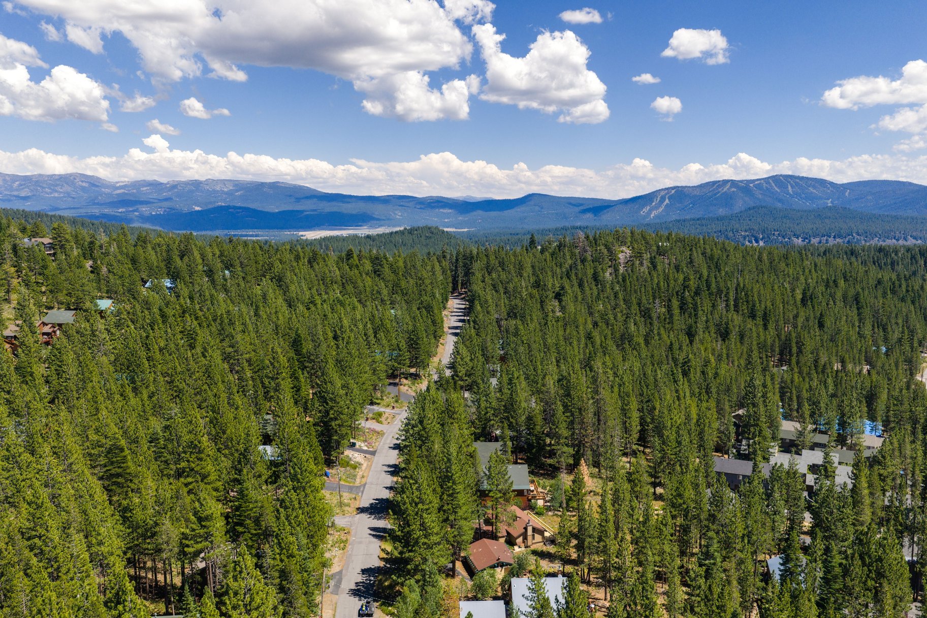  Designed For Mountain Living - 物件實景