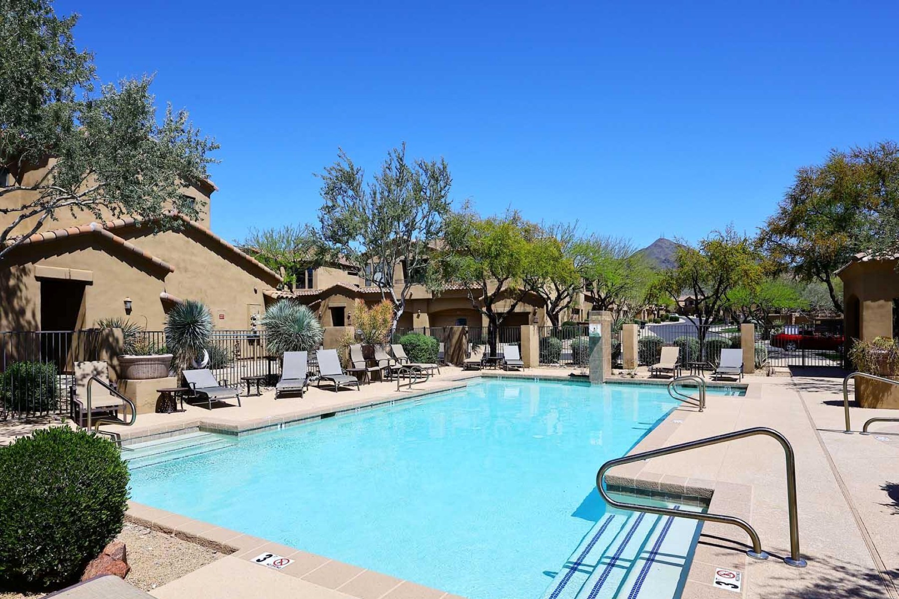  16600 N Thompson Peak Parkway  Scottsdale, AZ - 物件實景