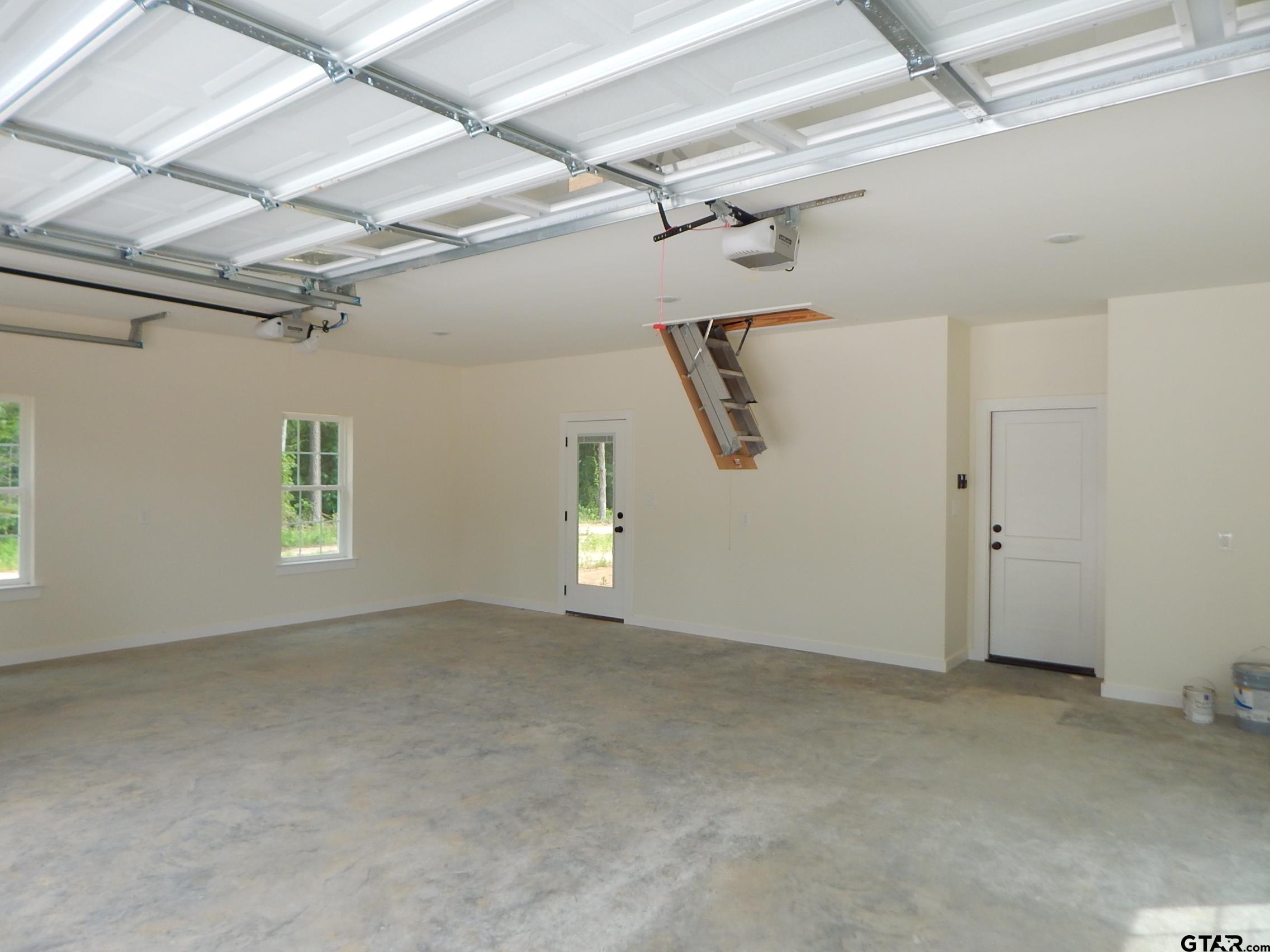 Gilmer, Texas, 75645, United States, 5 Bedrooms Bedrooms, ,3 BathroomsBathrooms,Residential,For Sale,1759847