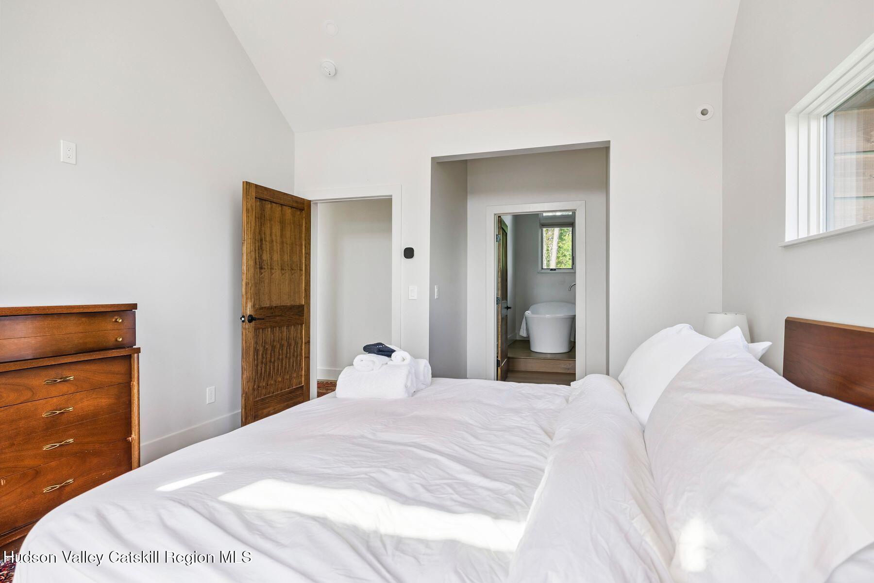 Windham, New York, 12496, United States, 6 Bedrooms Bedrooms, ,5 BathroomsBathrooms,Residential,For Sale,1905986
