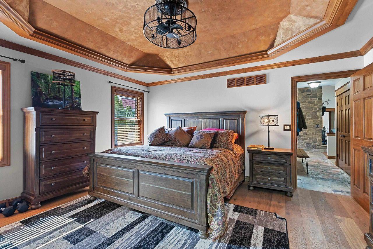 GREEN BAY, Wisconsin, 54302, United States, 3 Bedrooms Bedrooms, ,4 BathroomsBathrooms,Residential,For Sale,1818314