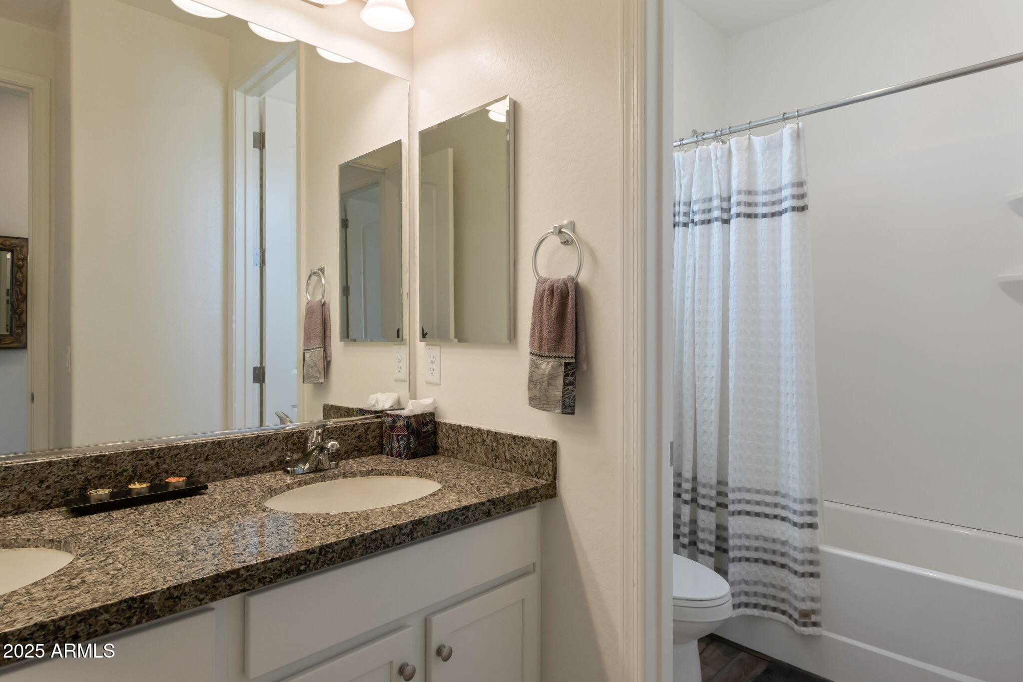 Rimrock, Arizona, 86335, United States, 3 Bedrooms Bedrooms, ,Residential,For Sale,1926996