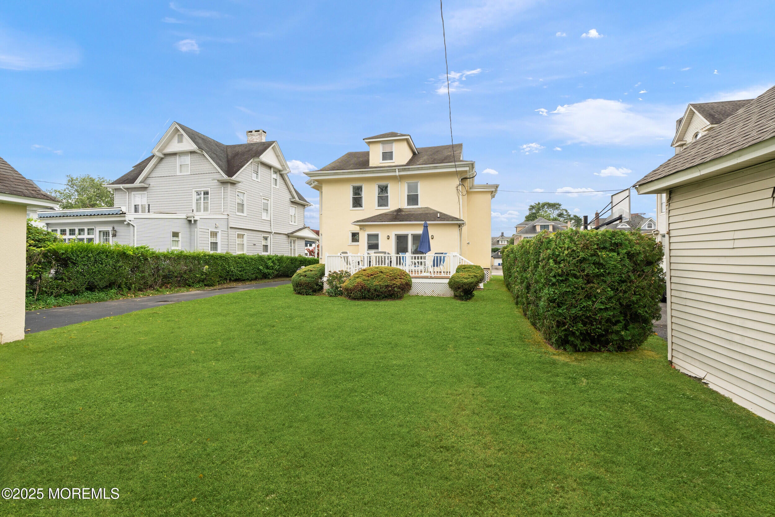 Allenhurst, New Jersey, 07711, United States, 6 Bedrooms Bedrooms, ,4 BathroomsBathrooms,Residential,For Sale,2010731