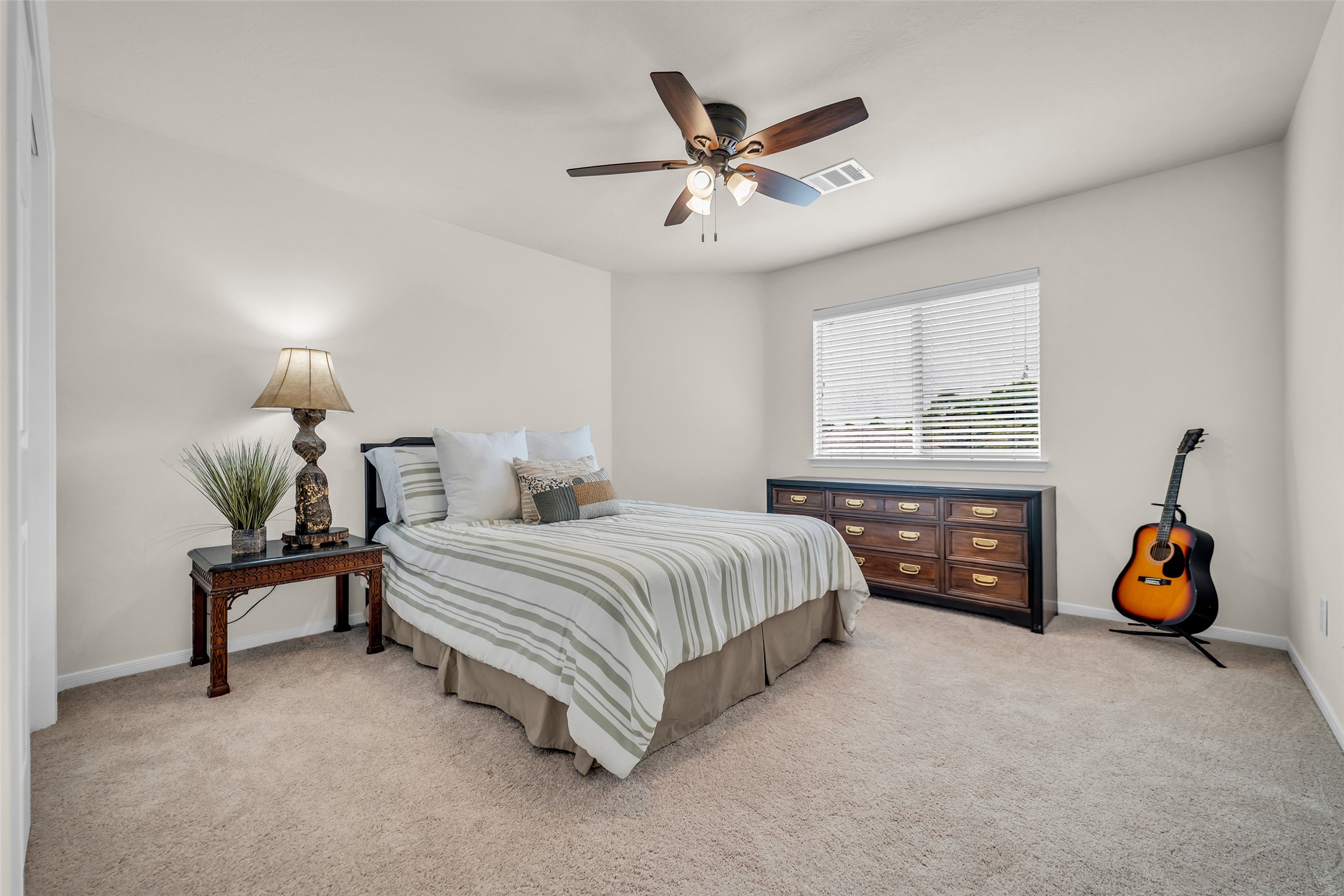 Katy, Texas, 77494, United States, 5 Bedrooms Bedrooms, ,4 BathroomsBathrooms,Residential,For Sale,1971356