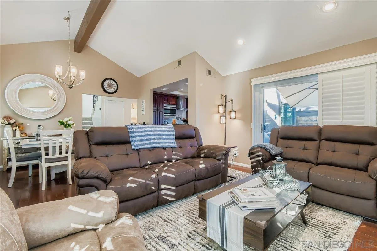 San Diego, California, 92124, United States, 3 Bedrooms Bedrooms, ,3 BathroomsBathrooms,Residential,For Sale,1990996